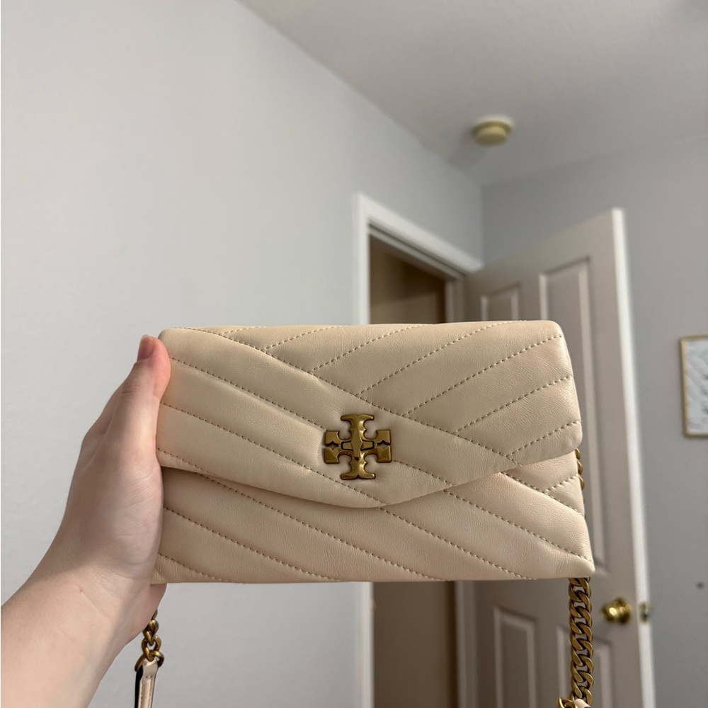 Tory Burch Cream Quilted Chevron Chain Crossbody